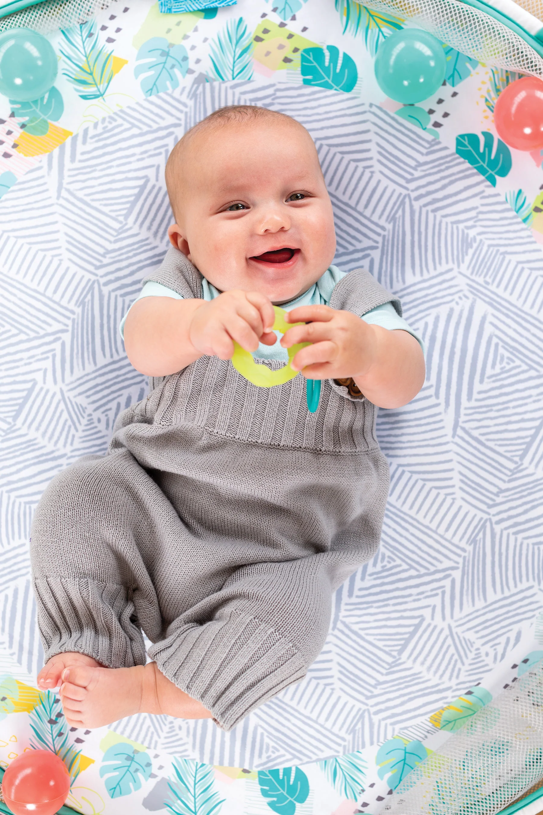 4-in-1 Jumbo Activity Gym & Ball Pit - Image 7