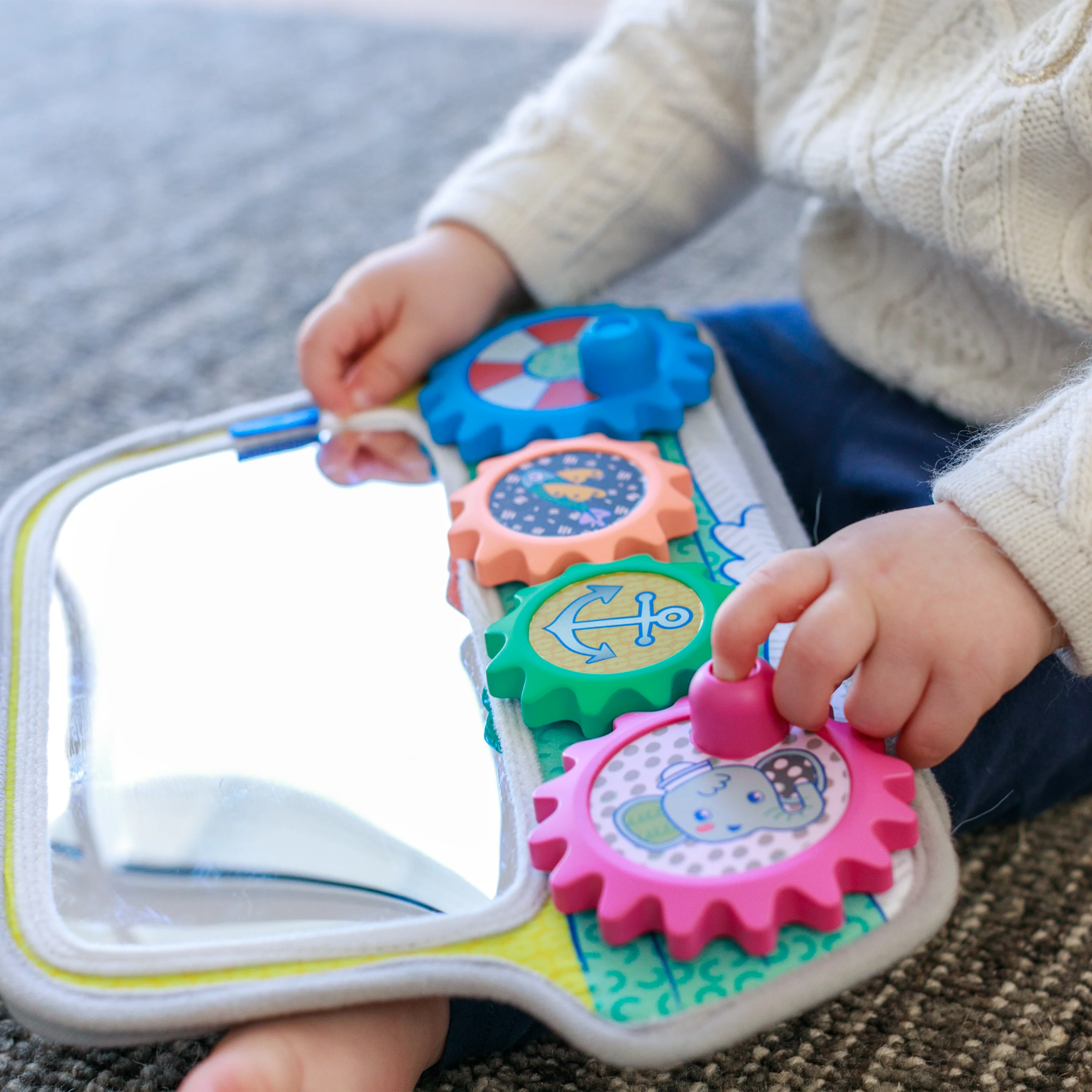 BUSY BOARD MIRROR & SENSORY DISCOVERY TOY™ - Image 4