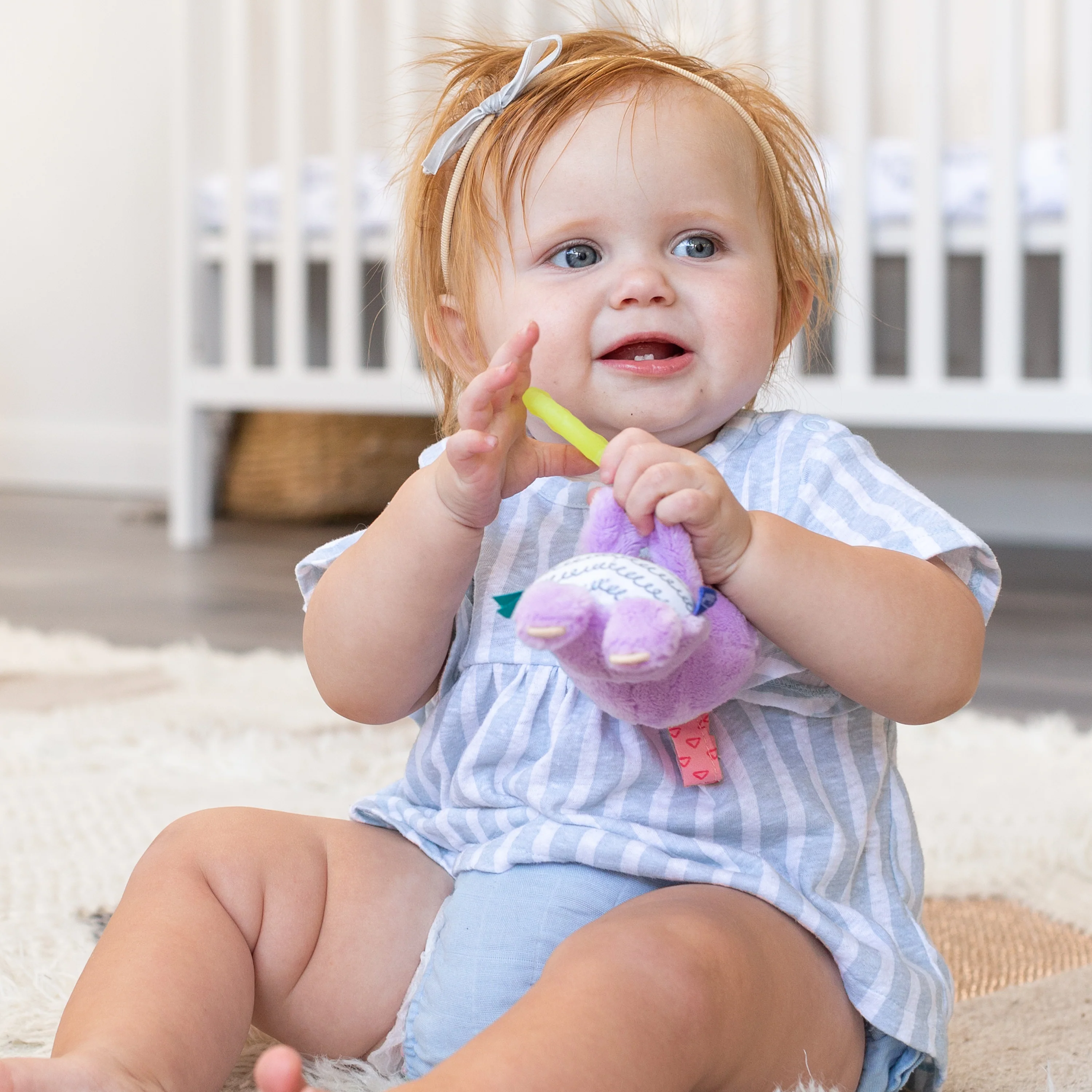 Chime & Go Tag Along Pal™ Sloth - Image 3