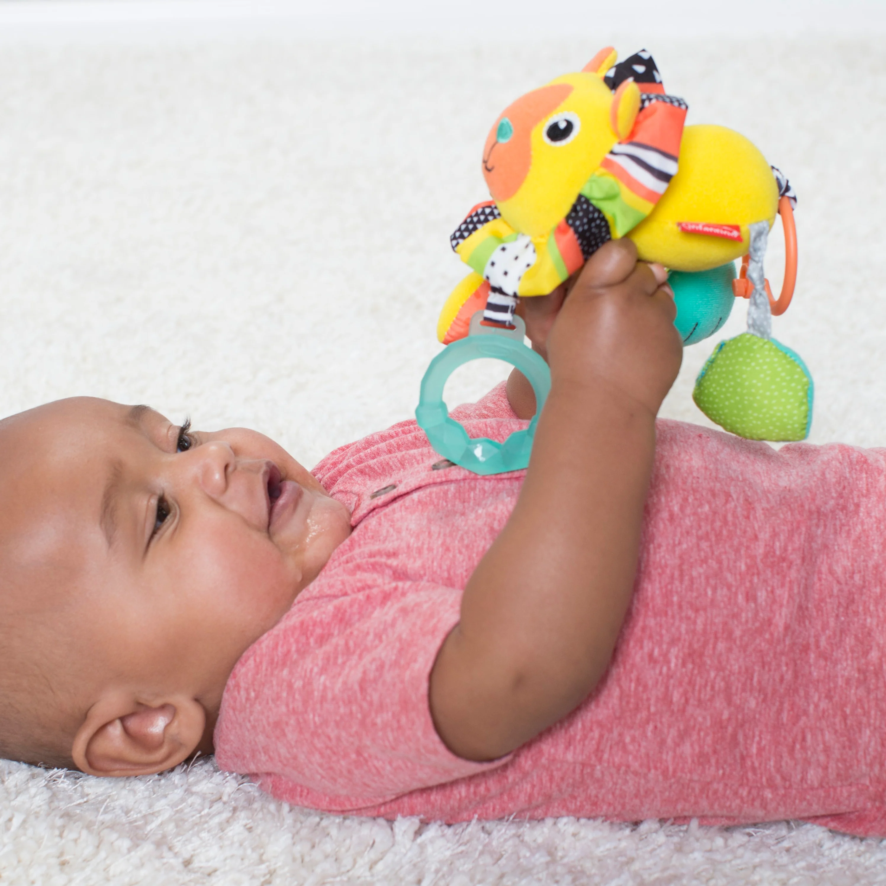 Shake & Pull Jittery Pal™ Lion - Image 3